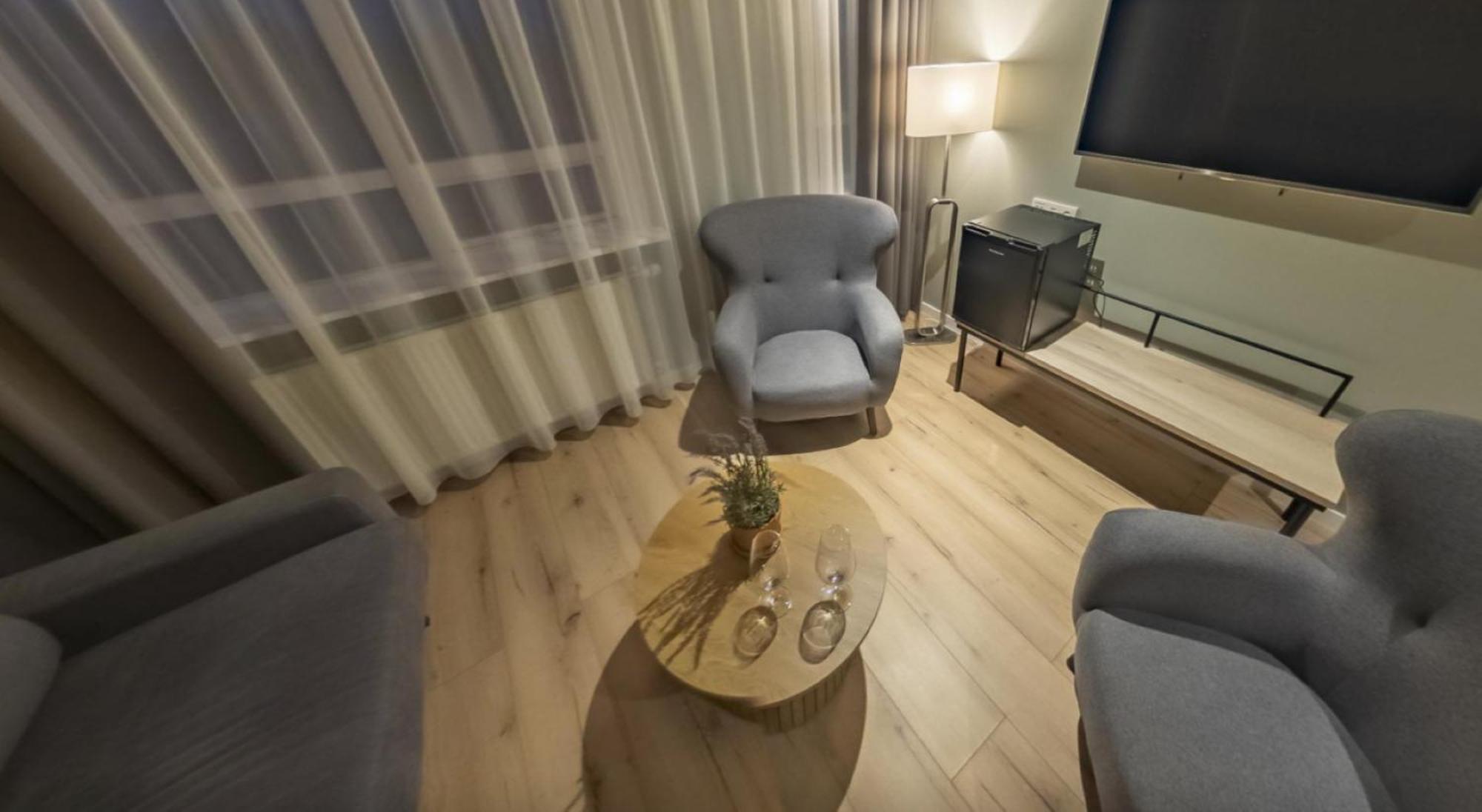 Hotel Varmaland Eksteriør billede